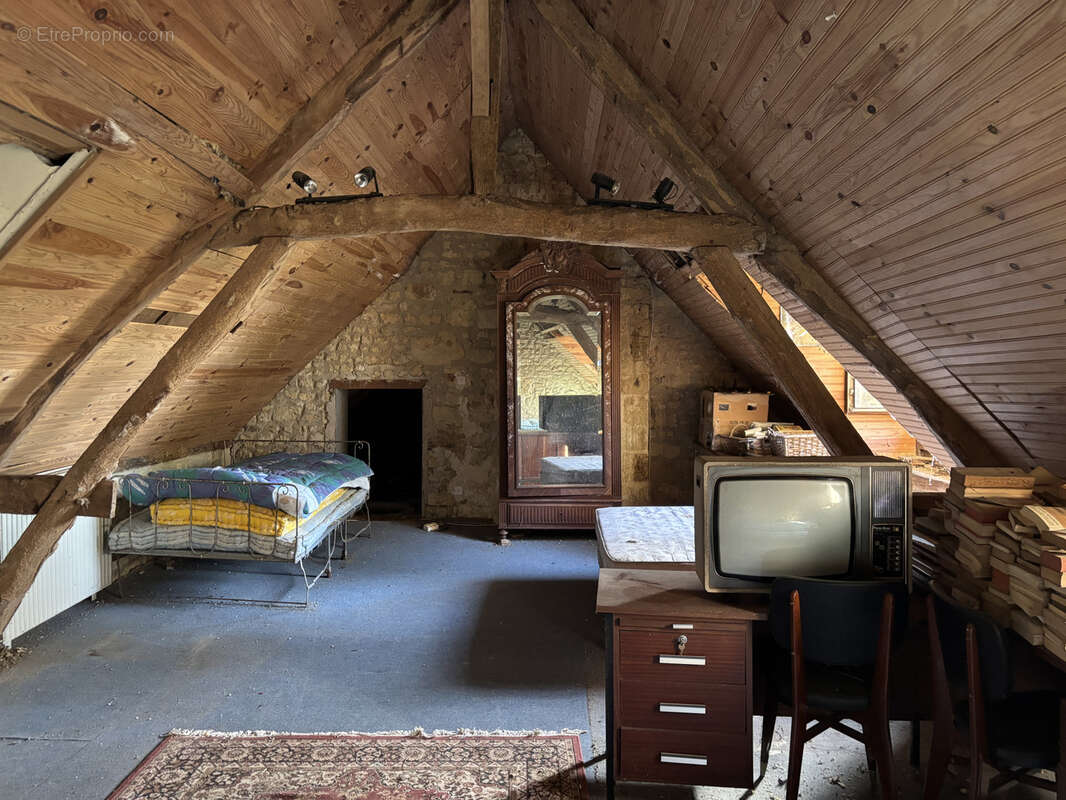 Maison à LE MELE-SUR-SARTHE