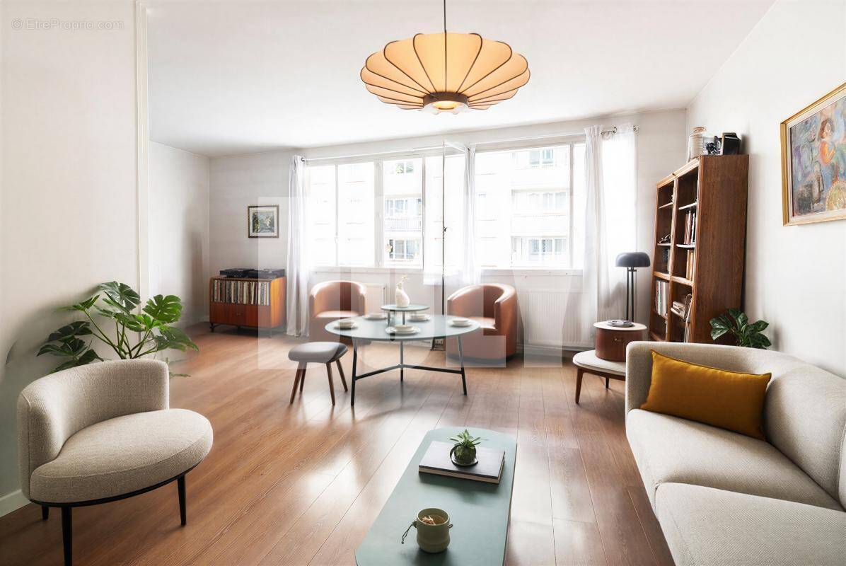 Appartement à PARIS-16E