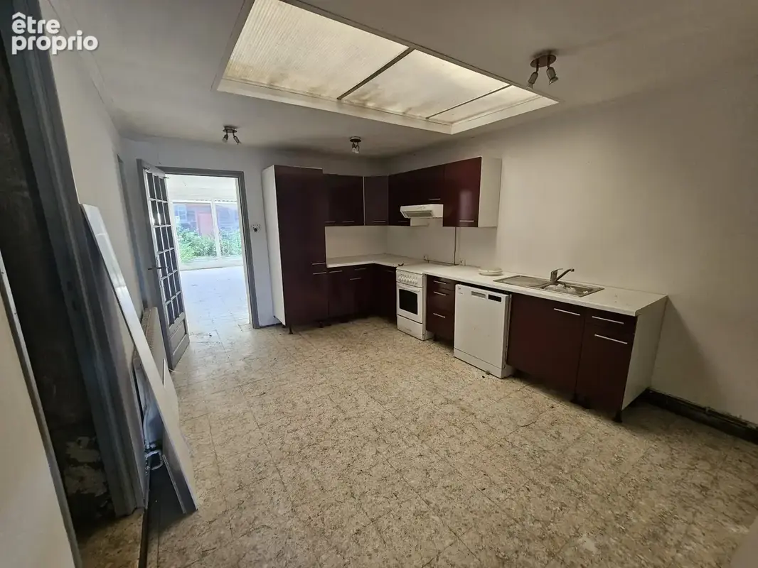 Immeuble mixte A SAISIR - Rentabilité EXCEPTIONELLE entre 18% ET + DE 21% !!! - photo 18