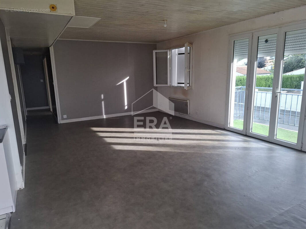 Appartement à SAINT-XANDRE