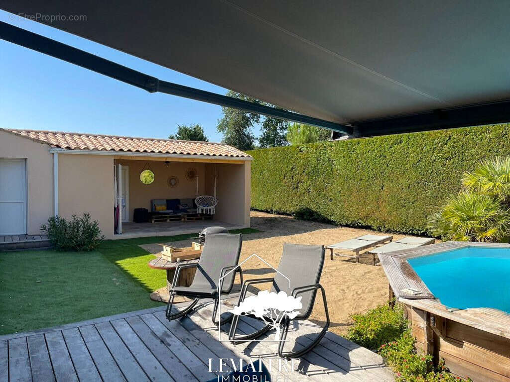 Maison à LES MATHES