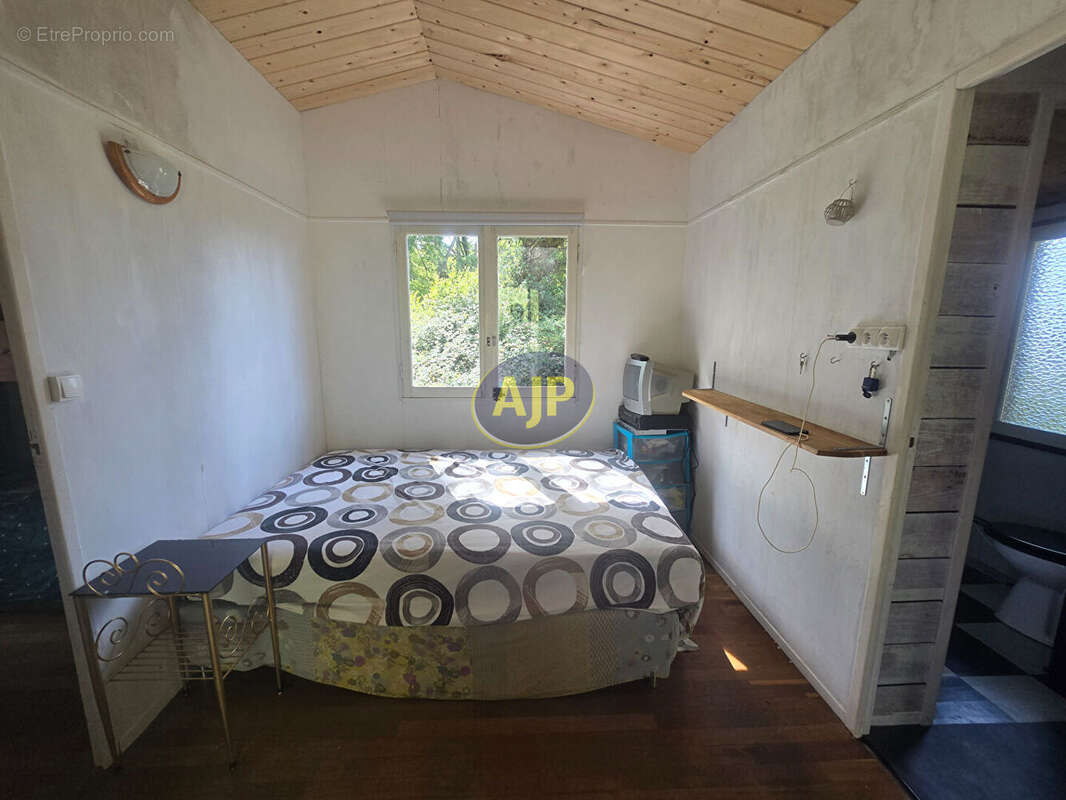 TERRAIN DE LOISIR 12490 m², chalet, plan d'eau, bois - photo 9