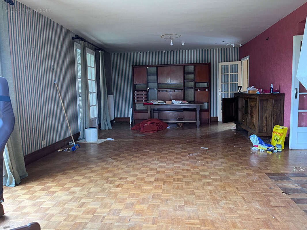 Maison familiale Saint Sulpice Sur Risle proche l'Aigle - photo 4