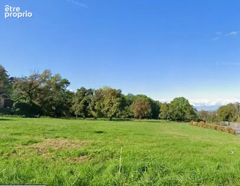 Terrain à MARCELLAZ