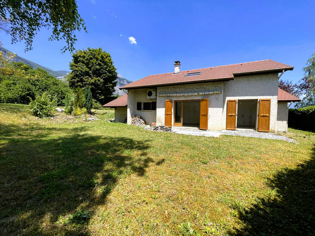 Maison à BERNIN