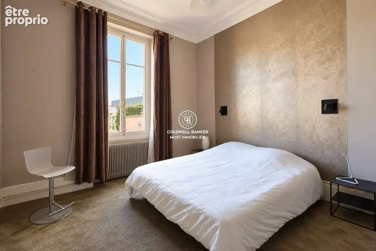 Appartement bourgeois secteur Clemenceau - photo 9