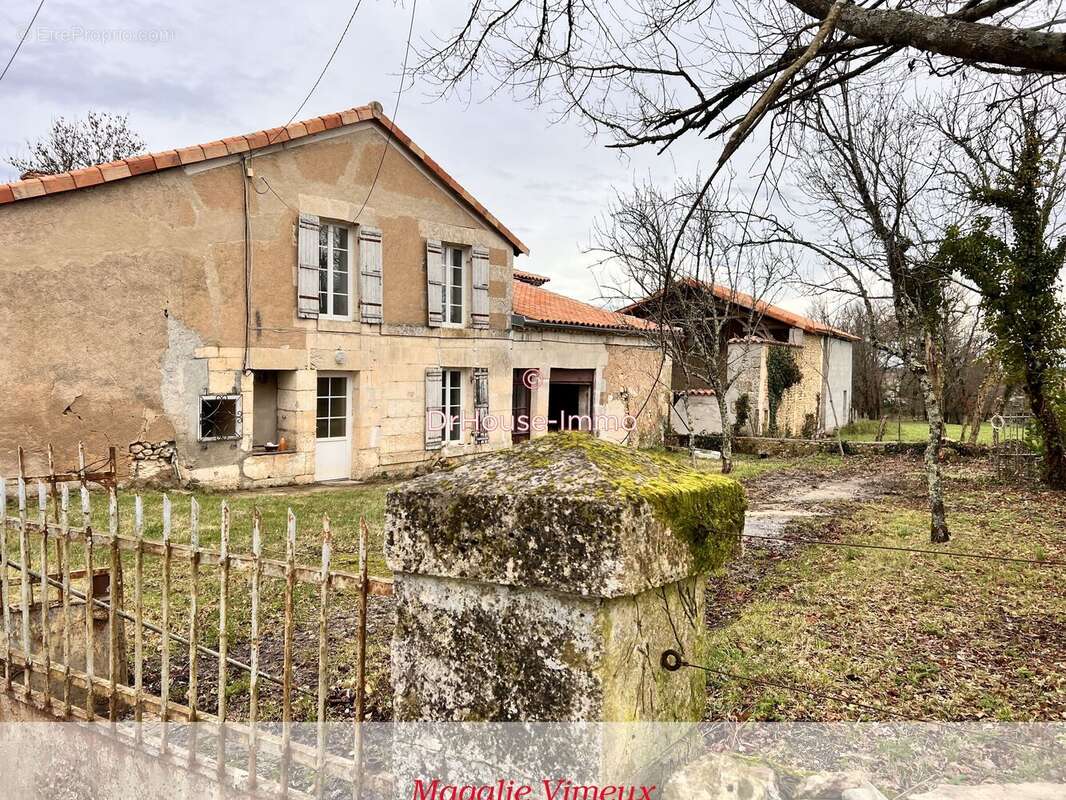 Maison à RIBERAC