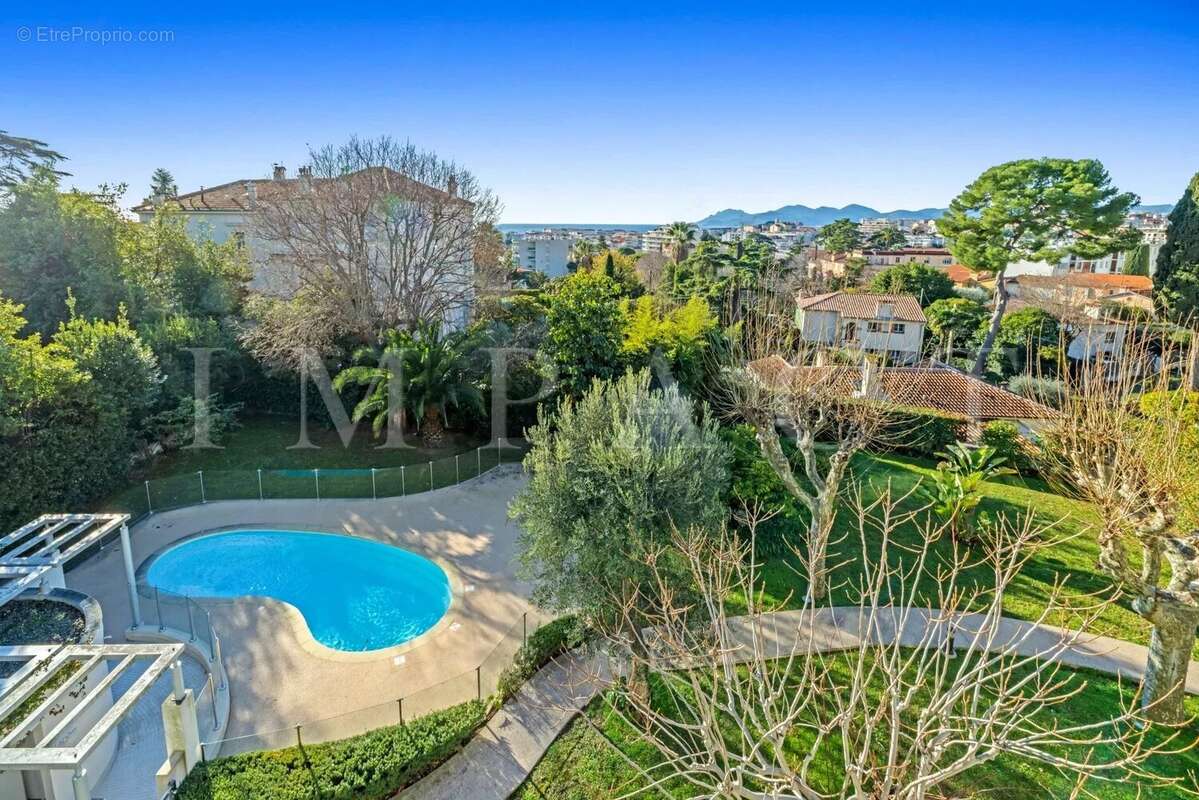 Appartement à CANNES