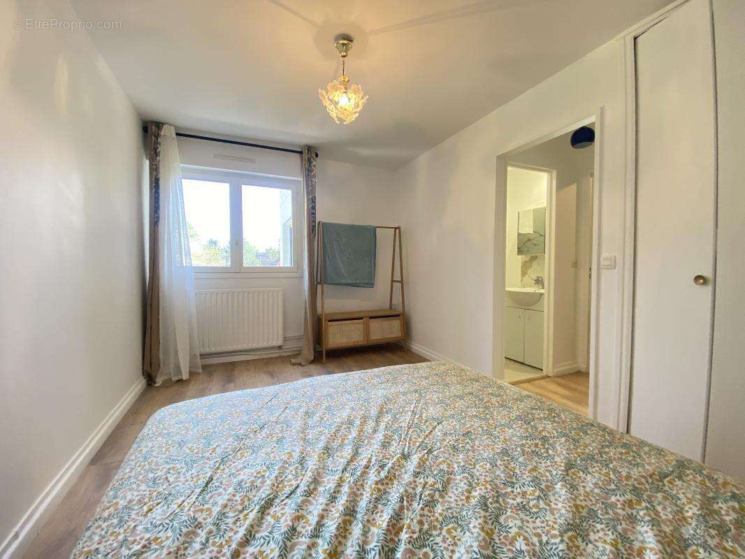 Appartement à TROUVILLE-SUR-MER