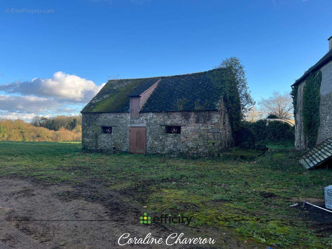 Maison à SENVEN-LEHART