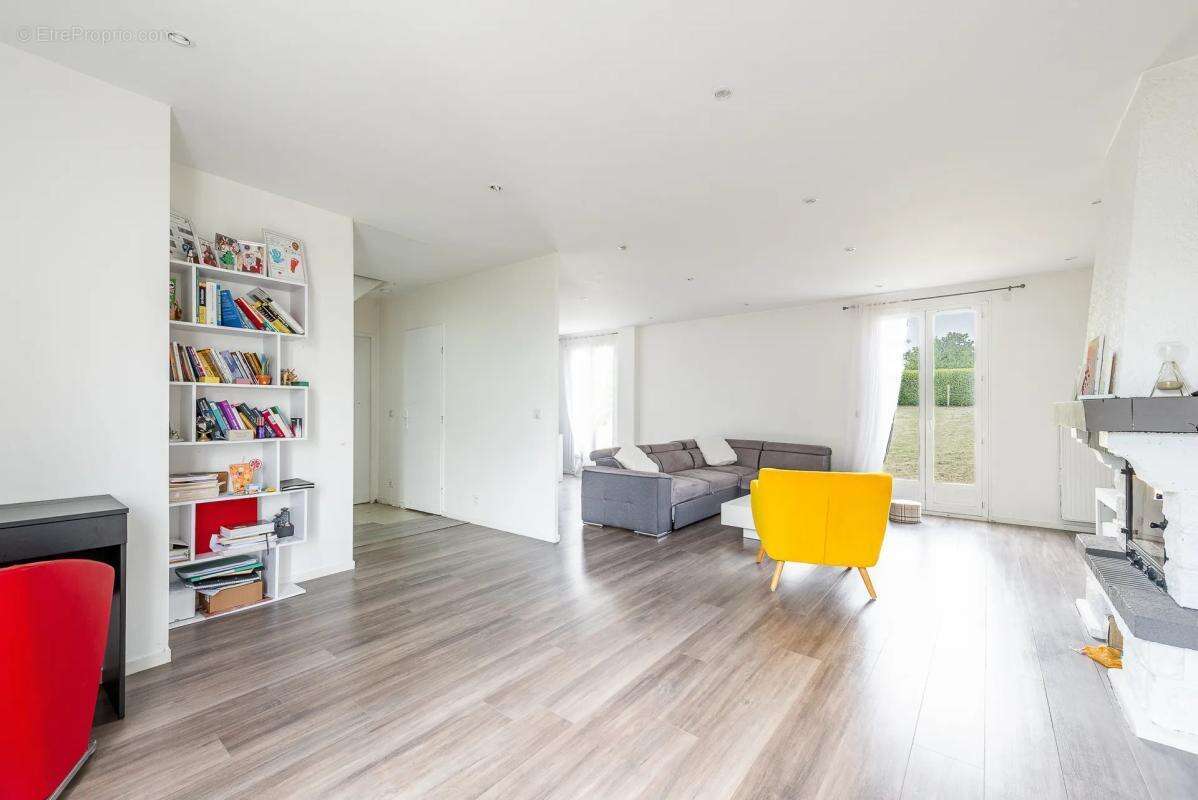 Lescherolles (77320) – maison familiale 120m2 avec sous-sol total sur 1 190 m² de terrain – fort potentiel après travaux - photo 4