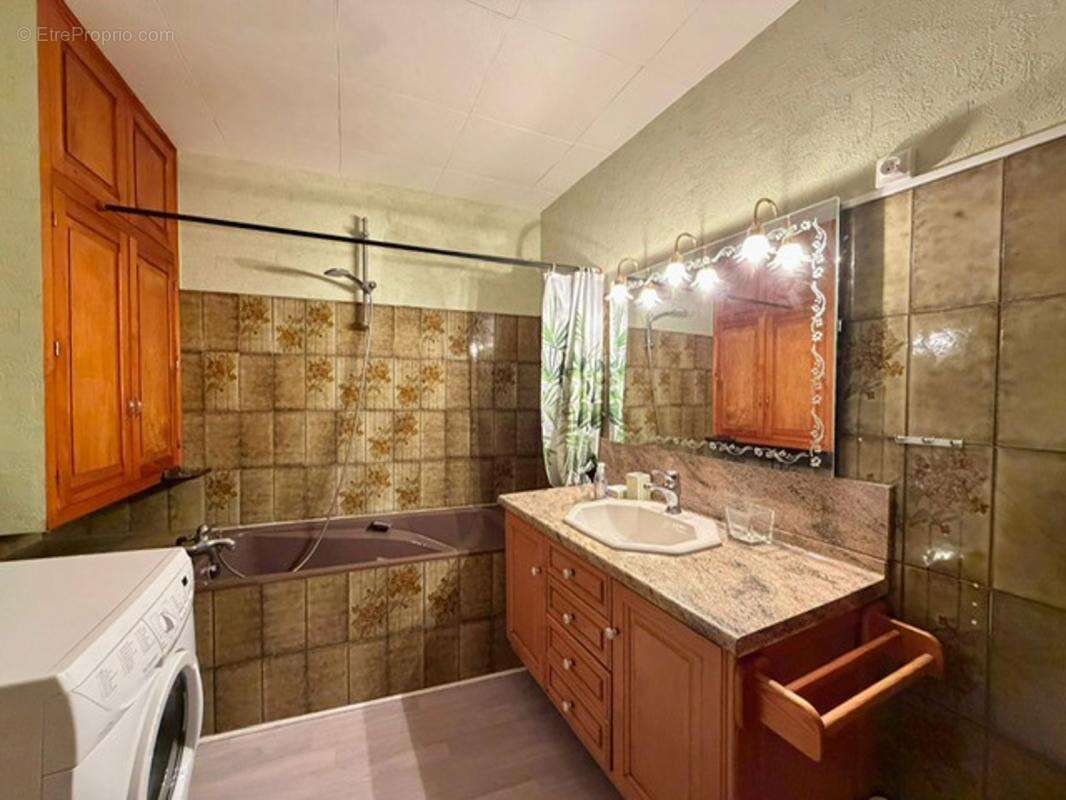 Appartement à BAGNERES-DE-LUCHON