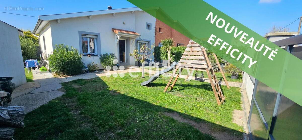 Maison à LE PEAGE-DE-ROUSSILLON