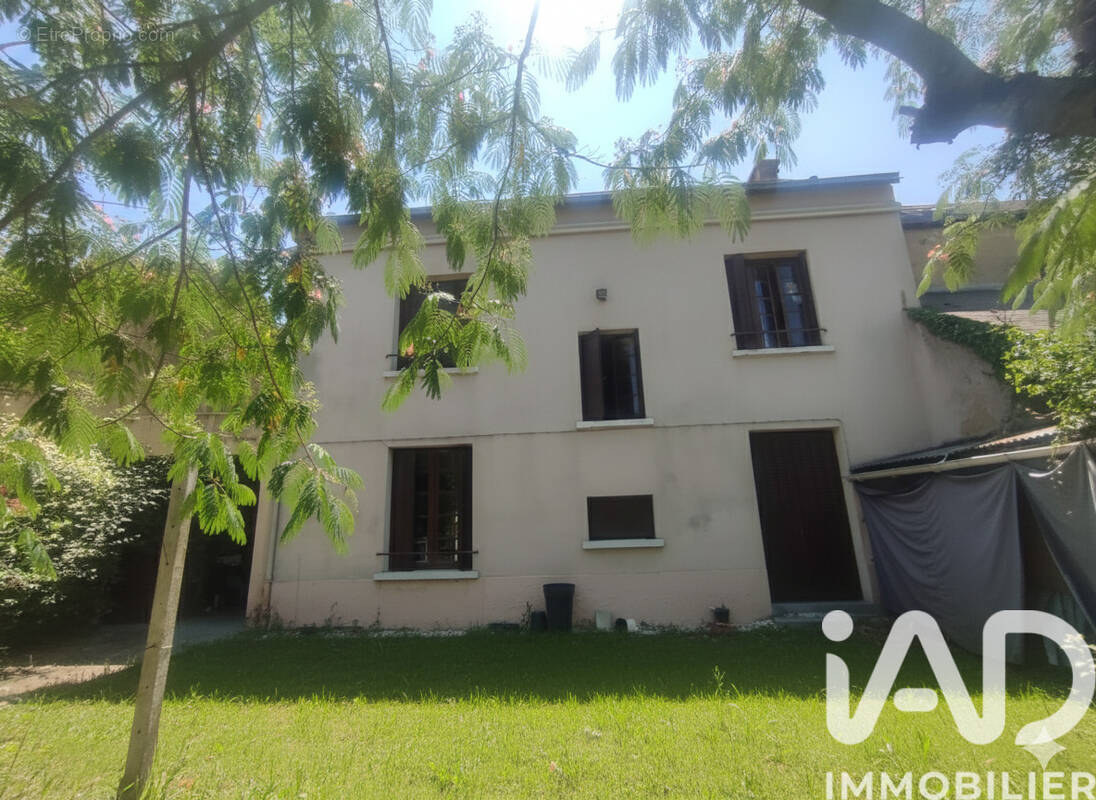 Photo 1 - Maison à AUBIGNE-RACAN