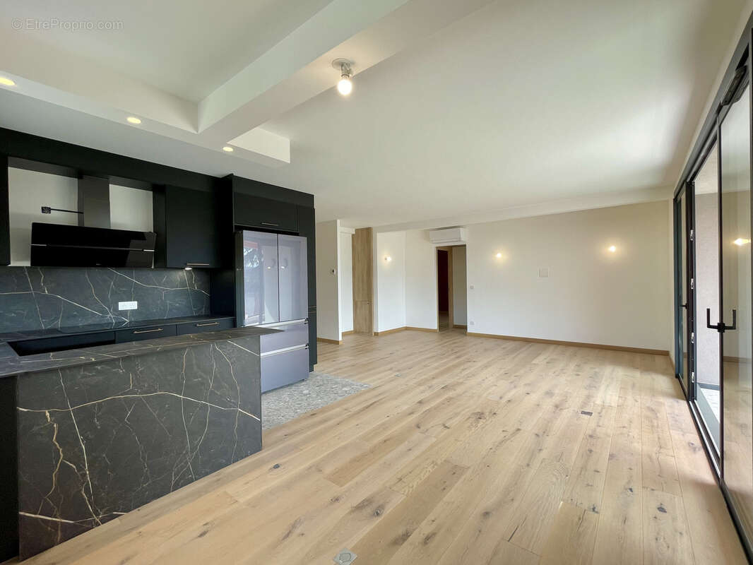 Appartement à SAINT-ALBAN-LEYSSE