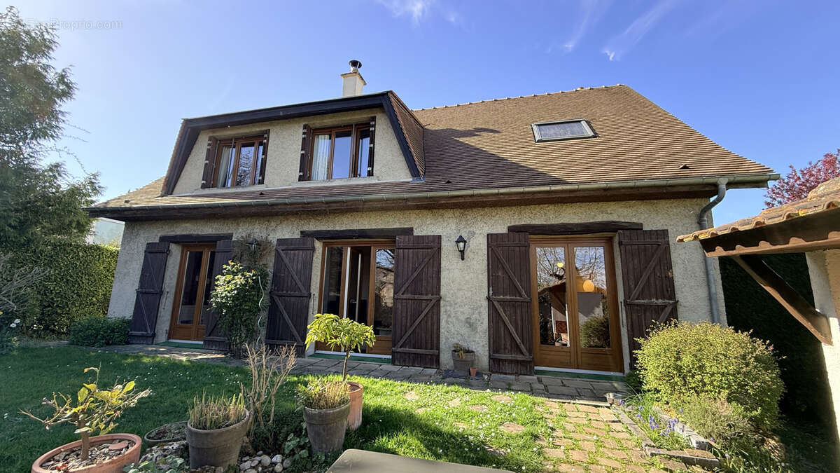 Maison à SAINT-GERMAIN-DE-LA-GRANGE