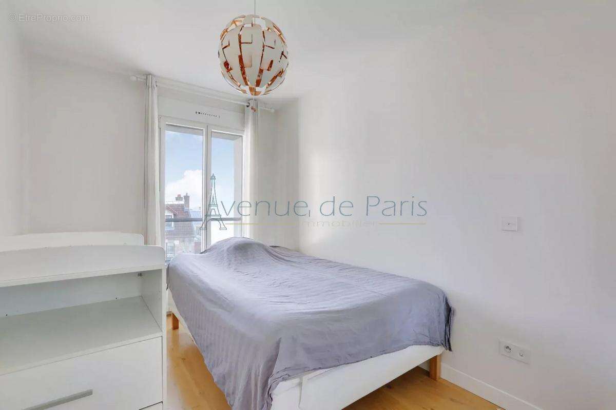 Appartement à SURESNES