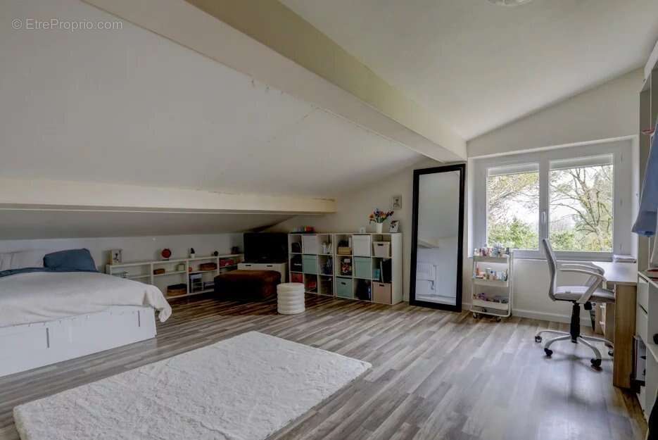 Maison à LAPEYROUSE-FOSSAT