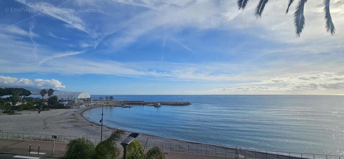 Appartement à ROQUEBRUNE-CAP-MARTIN