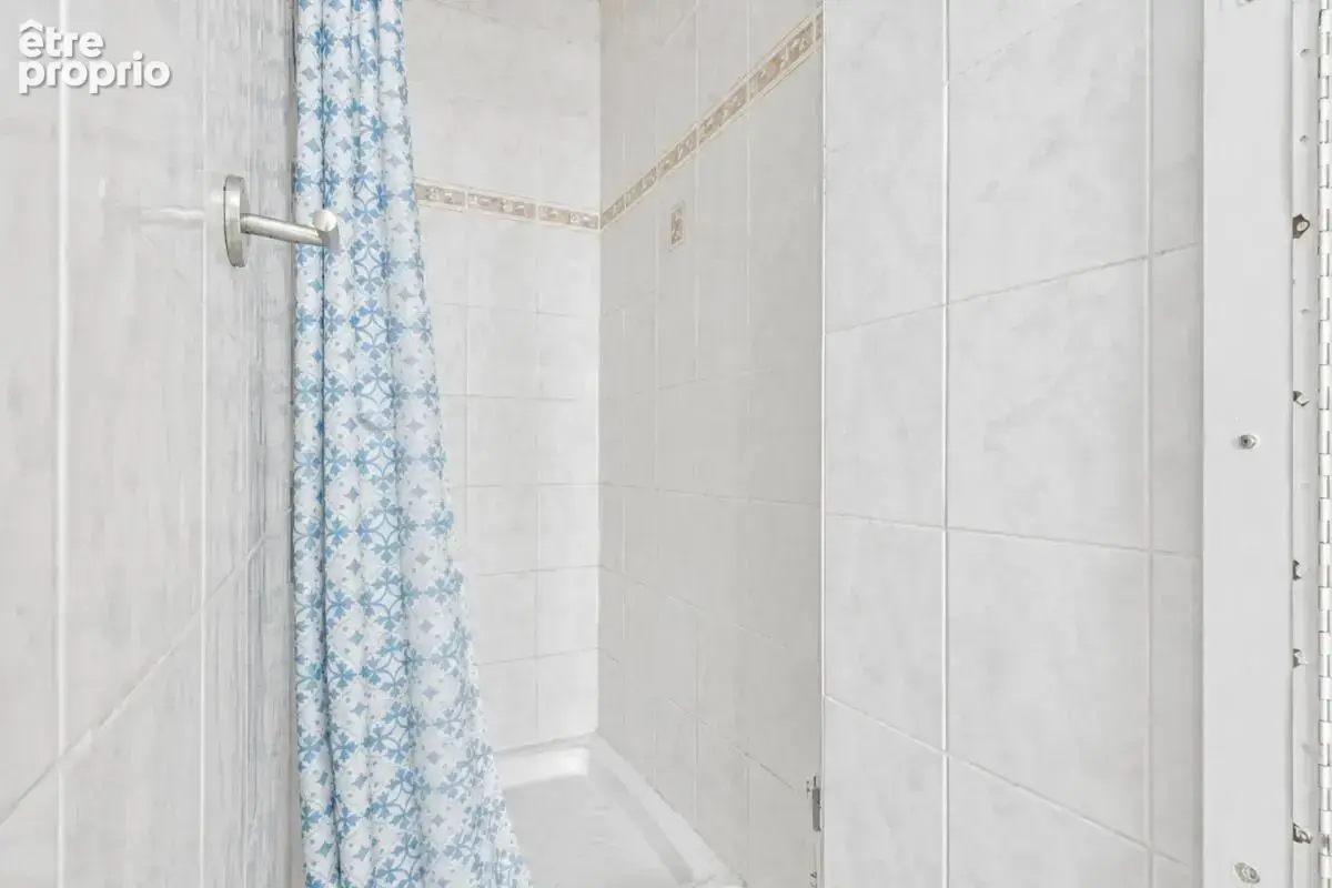 Appartement de 2 pièces de 36 m² situé à Paris - photo 8
