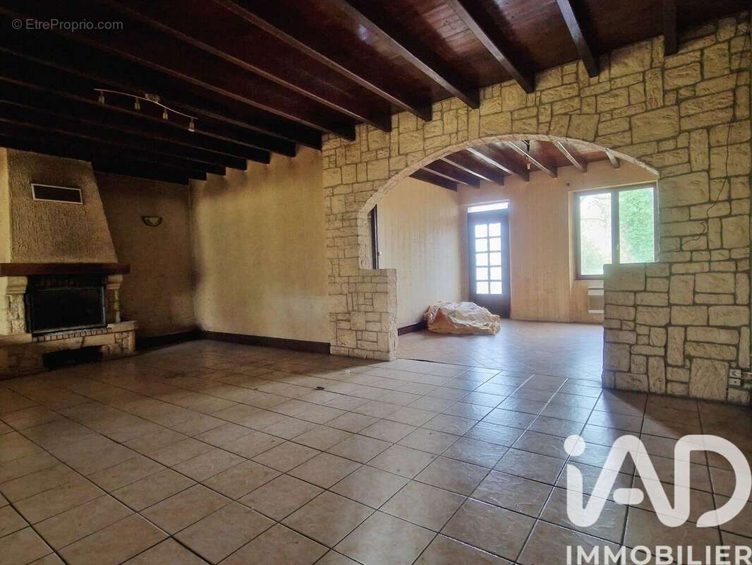 Photo 2 - Maison à SERS