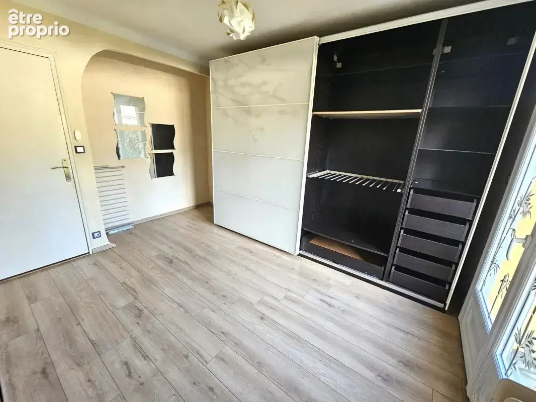 Maison BBC, 4 chambres, une mezzanine, un grand garage sur u - photo 7