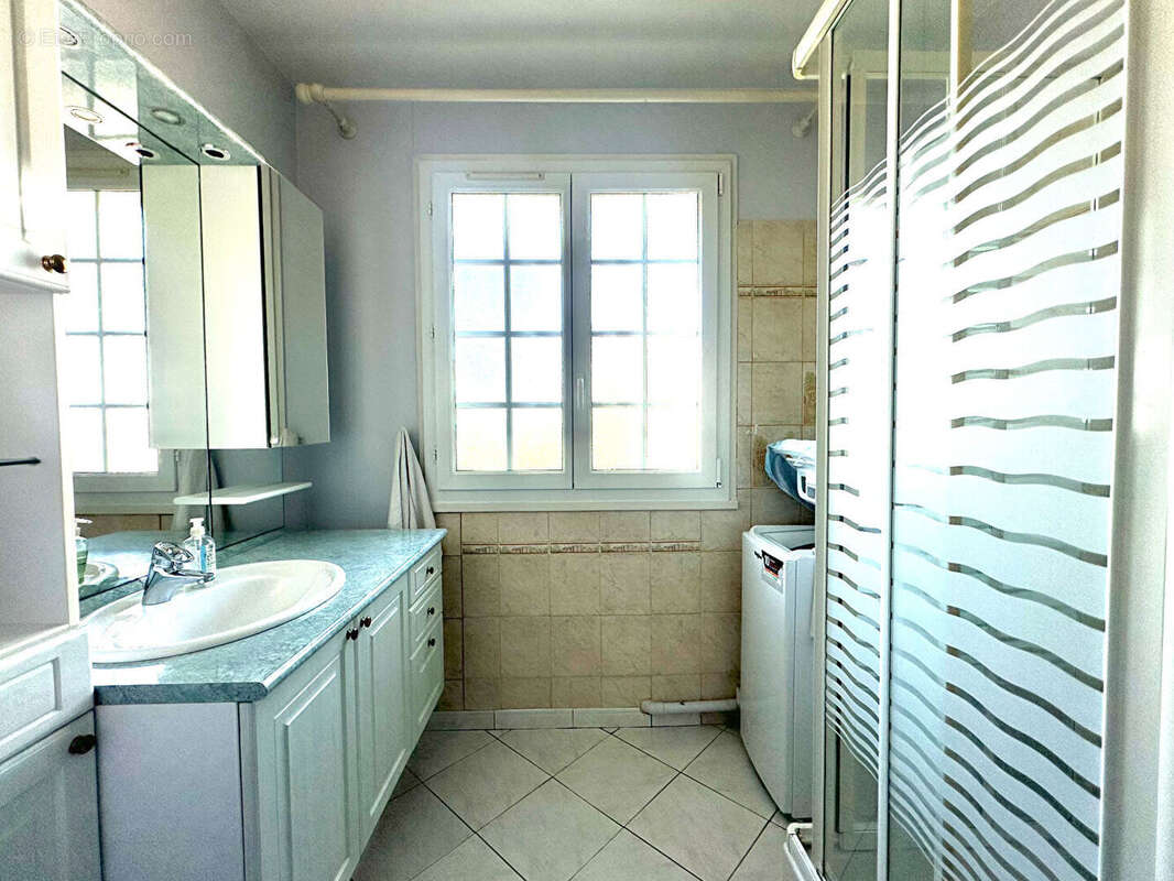 Maison à OZOIR-LA-FERRIERE