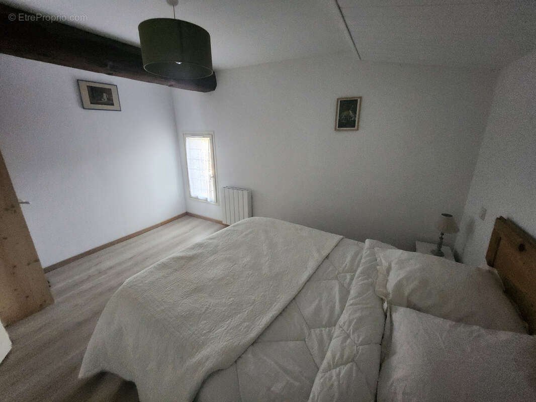 Appartement à UZES