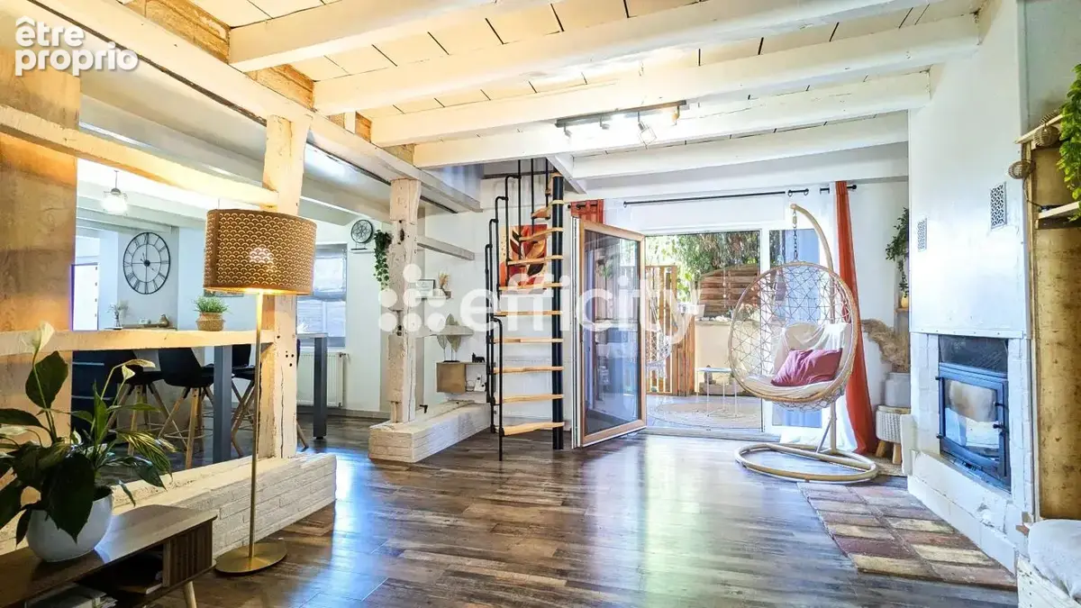 Maison 7 pièces 138 m² à vendre à Sermoyer (01190) - photo 2