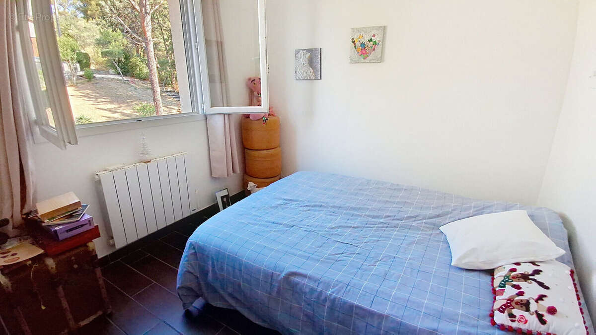 Villa Récente Aramon 5 pièce(s) 135 m² avec piscine - photo 13