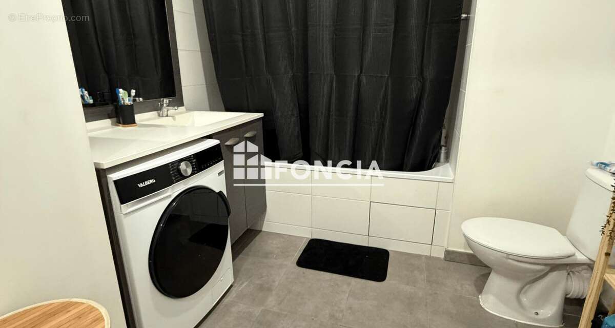 Appartement à LE BOURGET