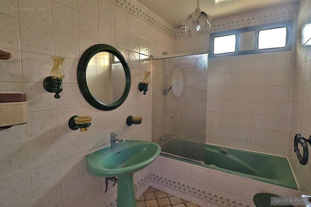 Maison à VERRIERES-LE-BUISSON