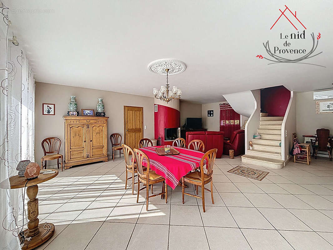 Maison à LAGARDE-PAREOL