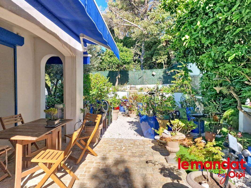 Maison de Type 4 pièces avec garage et jardin - photo 5