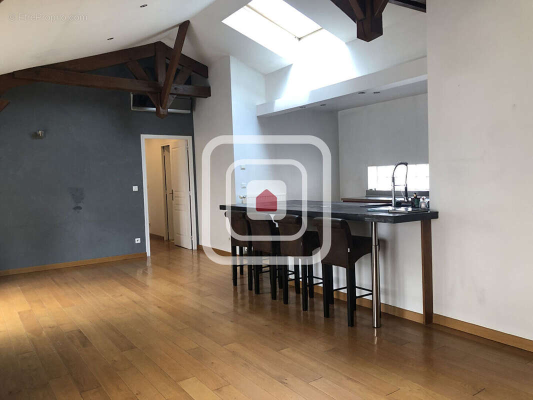 Appartement cormontreuil de 5 pieces  pour 95.59 m² - photo 2