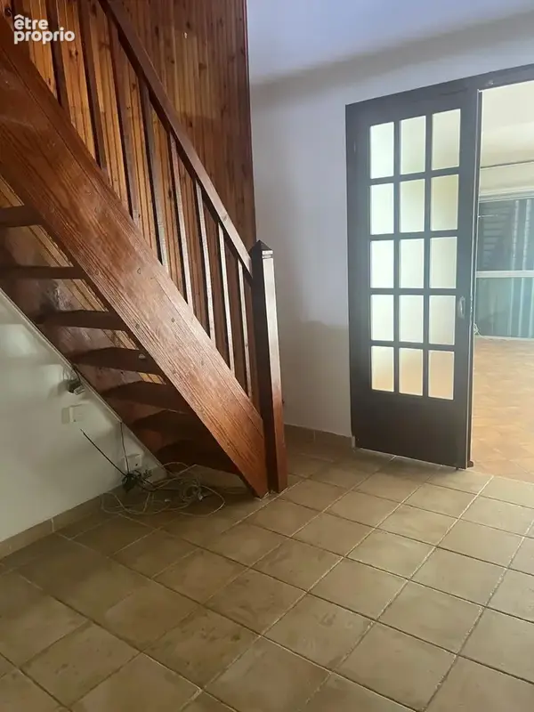 Maison individuelle T6 avec dépendances   La Jaille, Baie-Mahault (97122) - photo 7