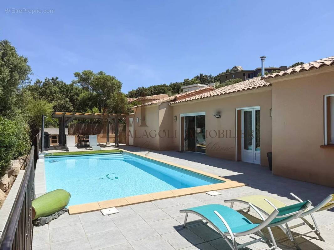 Maison à PORTO-VECCHIO