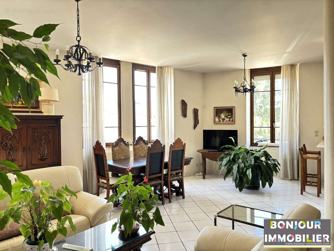 Appartement à SAINT-LAURENT-DU-PONT