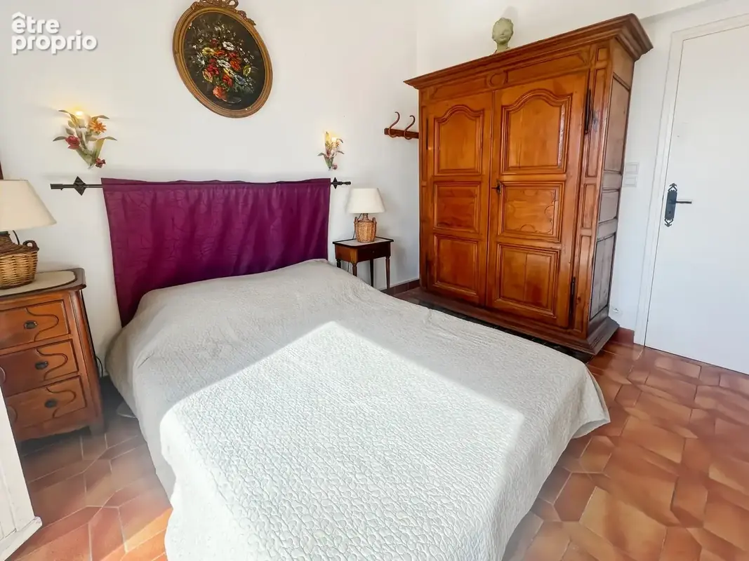 Appartement à vendre 4 pièces PORQUEROLLES (83), rare à la vente appartement 2 terasses et cave, vue et calme - photo 13