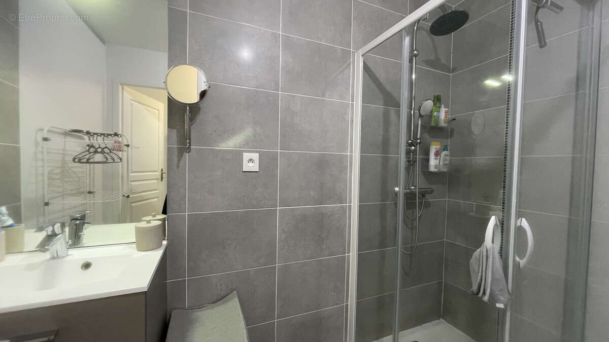 Appartement à TINQUEUX