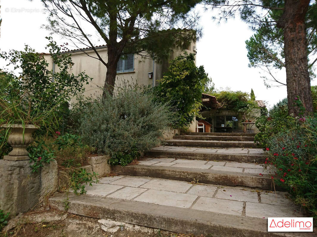 Maison à MAUSSANE-LES-ALPILLES