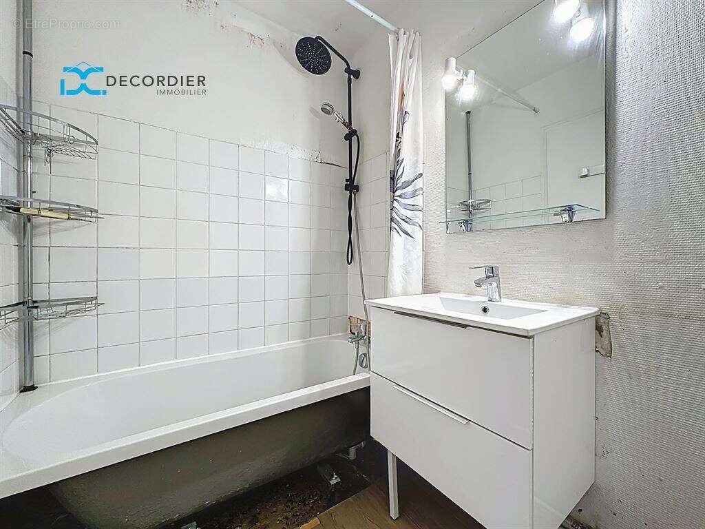 Appartement à EVIAN-LES-BAINS