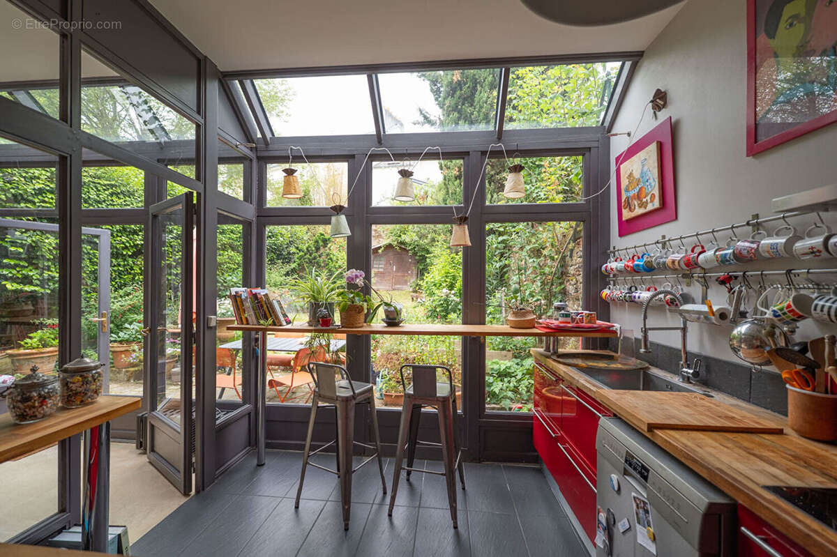 Belle maison de caractère à proximité immédiate de la place Canclaux - photo 6