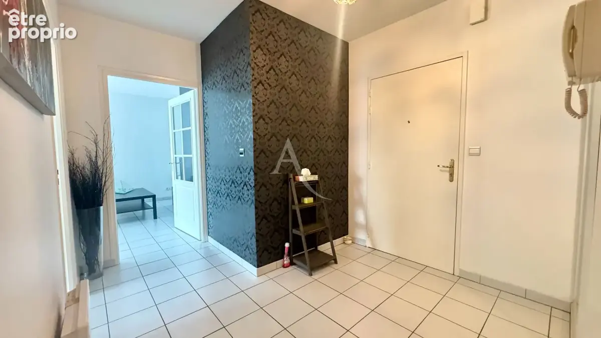 Appartement T3 en rez-de-chaussée avec terrasse et 2 places de parking Brebières - photo 4