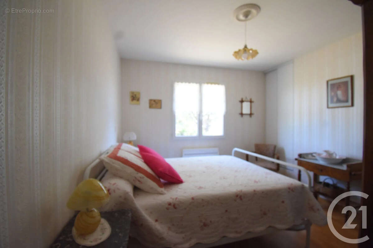 Maison 128 m² à Cusset  - photo 12