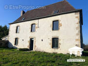 Maison à SAINT-ROMAIN-SOUS-GOURDON