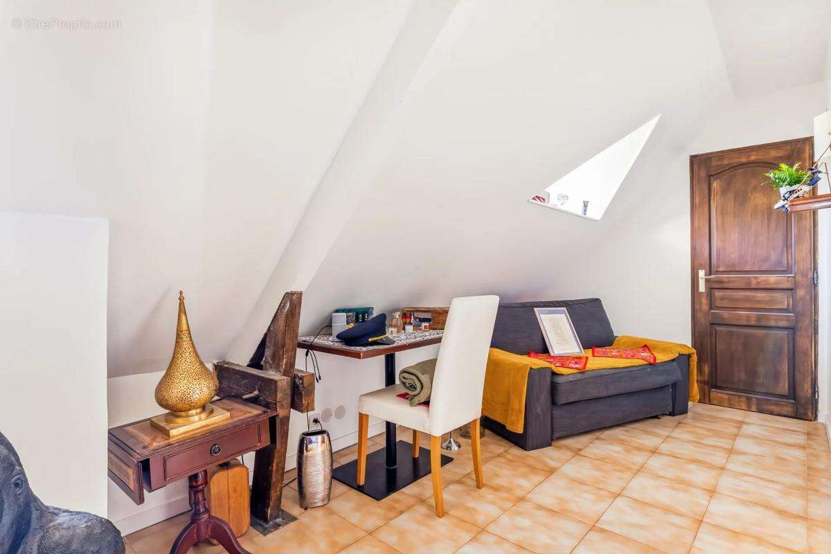 Maison à SAINT-FARGEAU-PONTHIERRY