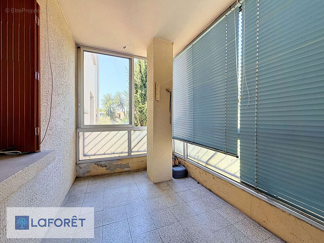 Appartement à SIX-FOURS-LES-PLAGES