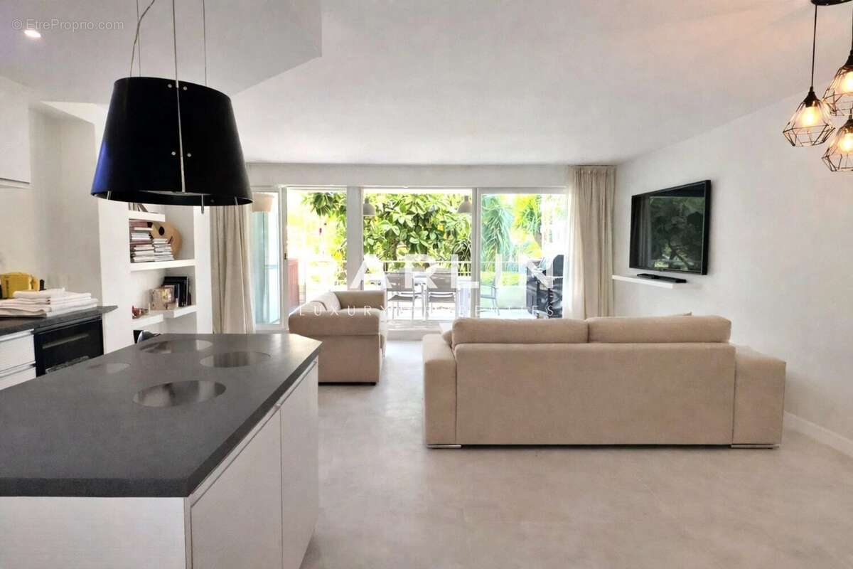 Appartement à SAINT-TROPEZ