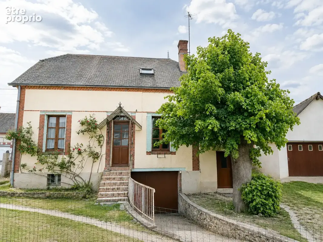 Maison à AUBIGNY-SUR-NERE